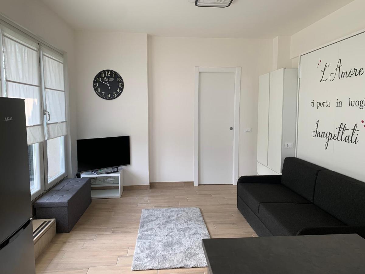 Attico Sky Garden Apartment Бреша Екстериор снимка